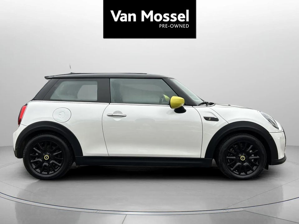 MINI Cooper SE Edition Premium Plus 3d