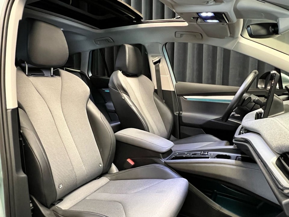 Skoda Enyaq 80 iV Plus 5d