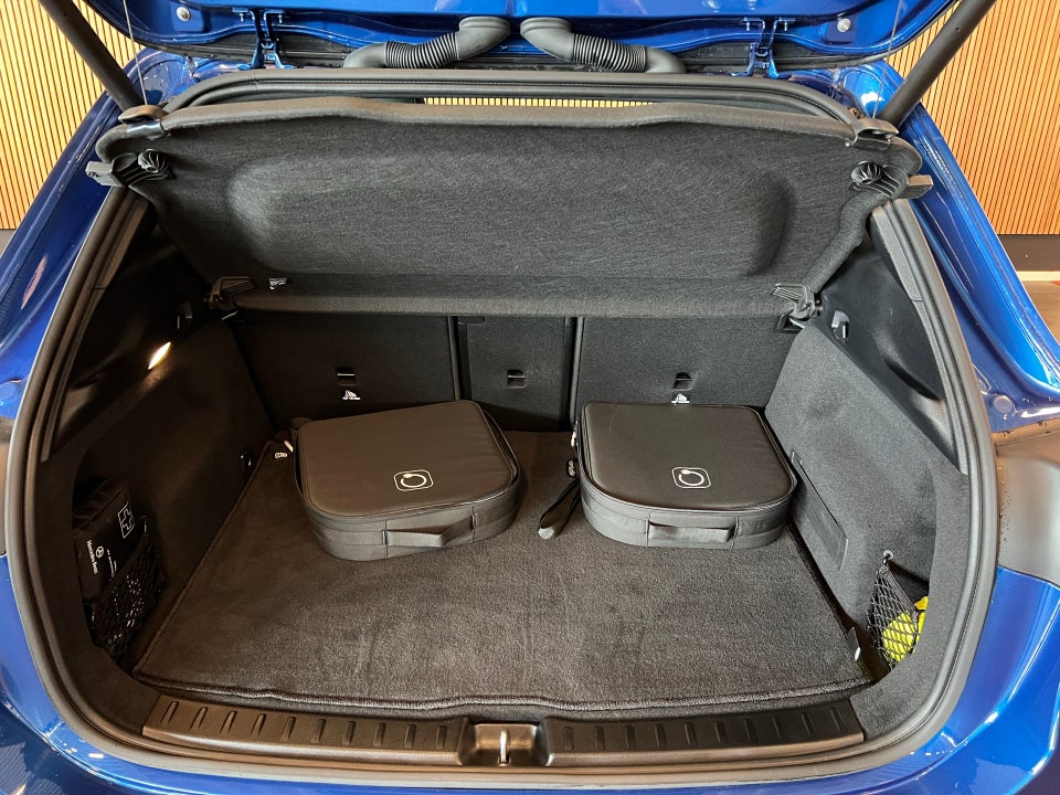 Mercedes EQA250+ Progressive Advance 5d