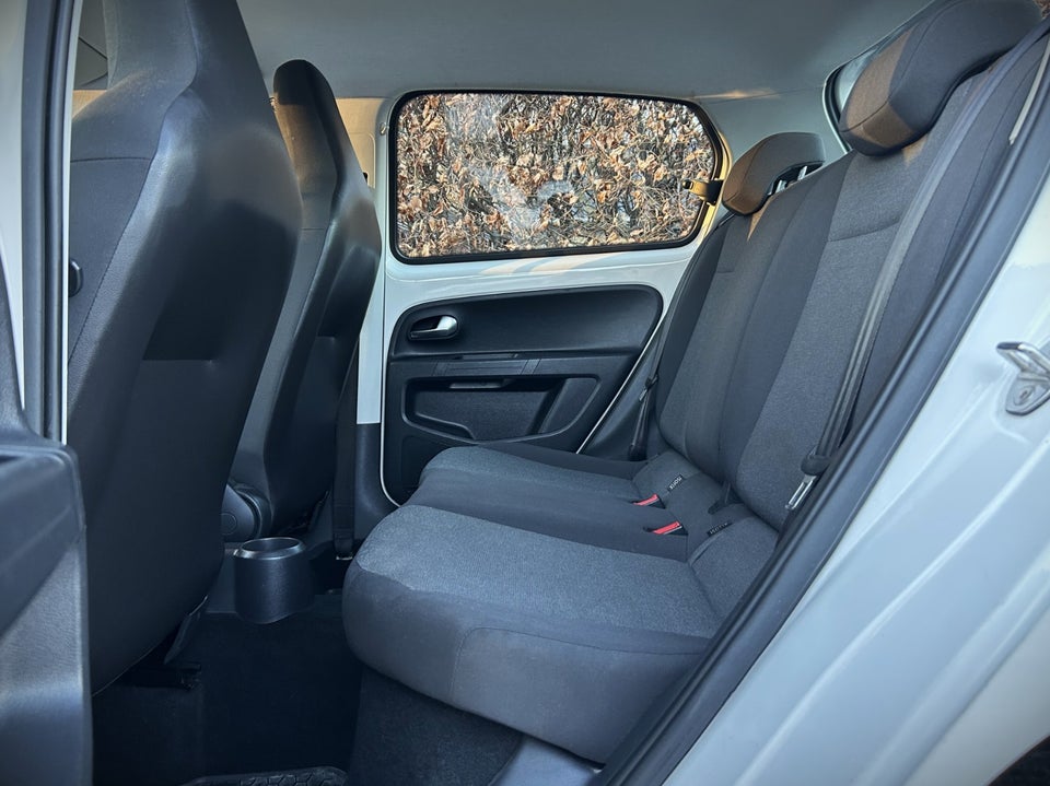 VW Up! 1,0 60 High Up! BMT 5d