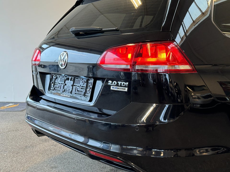 VW Golf VII 2,0 TDi 150 R-line Variant DSG BMT 5d