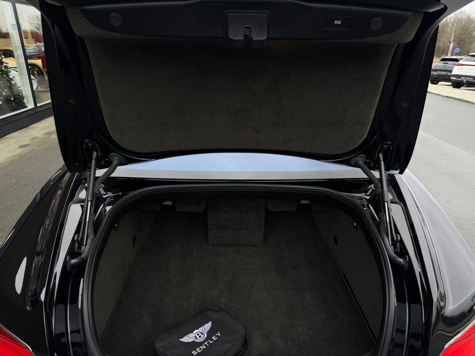 Bentley Flying Spur 6,0 W12 aut. 4d