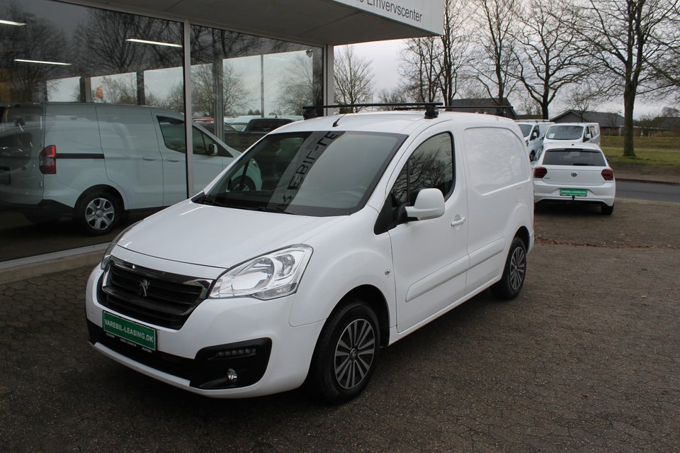 Peugeot Partner 1,6 BlueHDi 100 L1 Premium ESG Van 5d