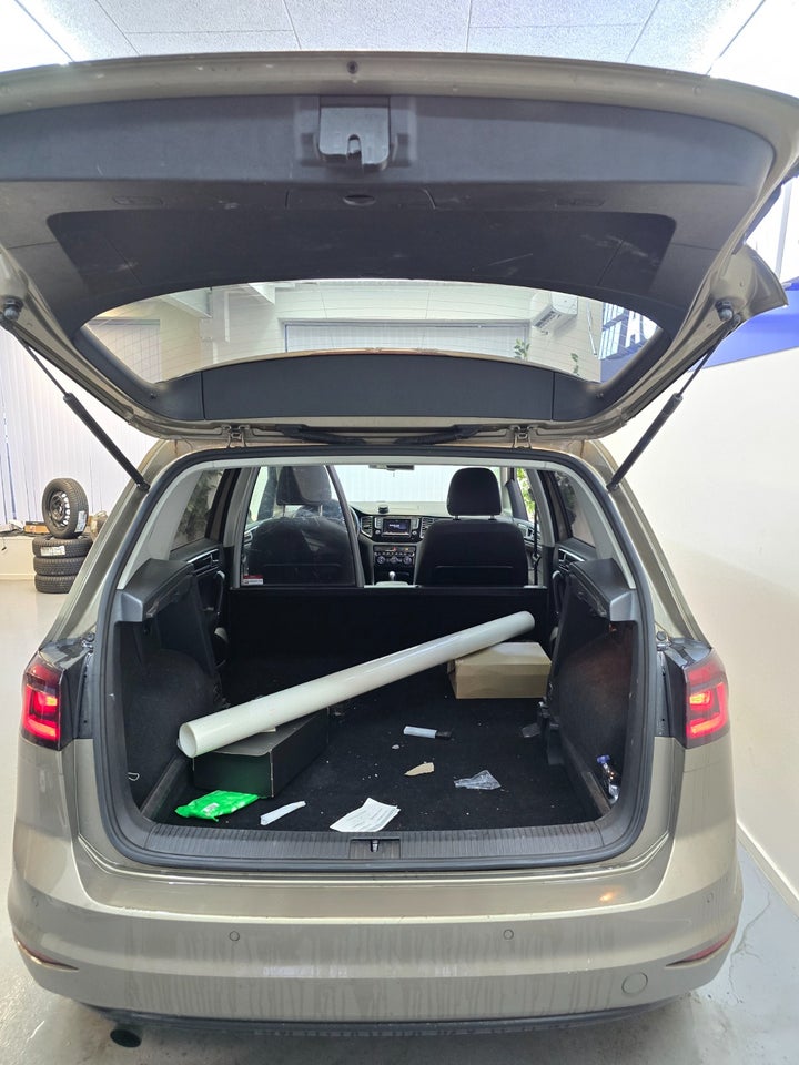 VW Golf Sportsvan 1,6 TDi 110 Comfortline DSG BMT 5d