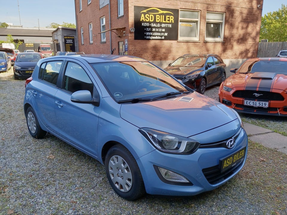 Hyundai i20 1,25 Comfort 5d