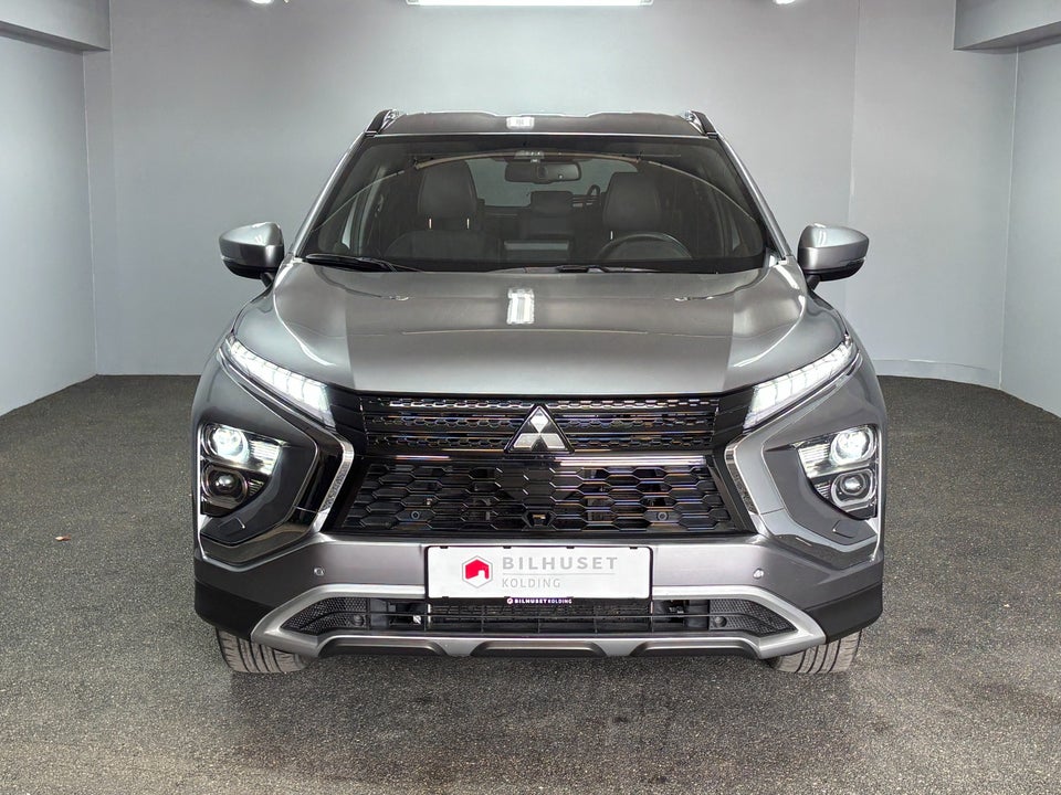 Mitsubishi Eclipse Cross 2,4 PHEV Sport Tech CVT 4WD 5d