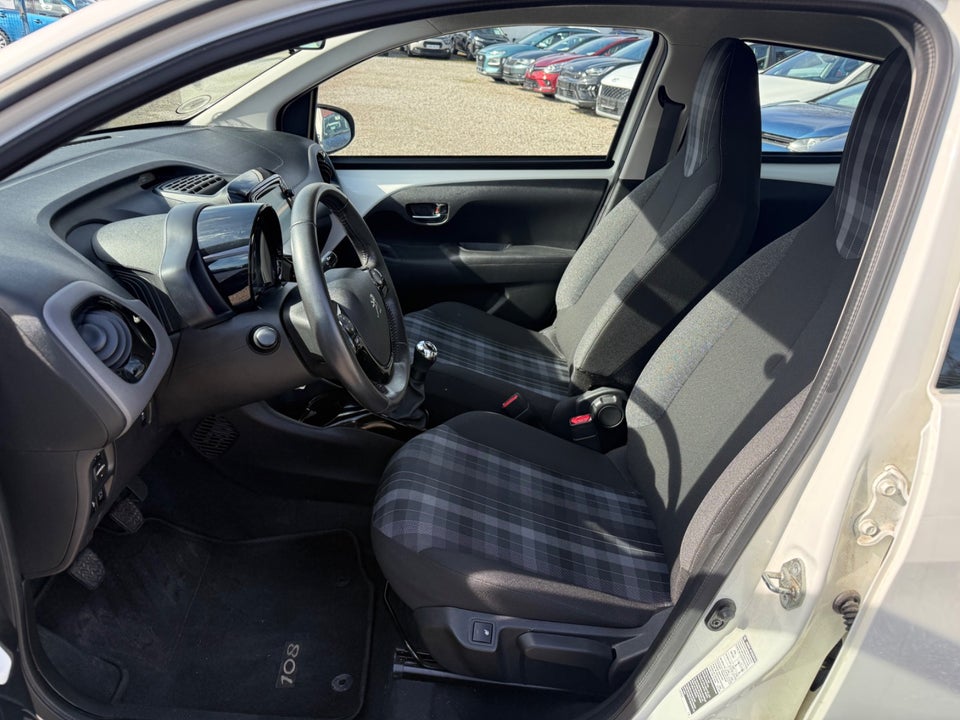 Peugeot 108 1,0 e-VTi 72 Allure 5d