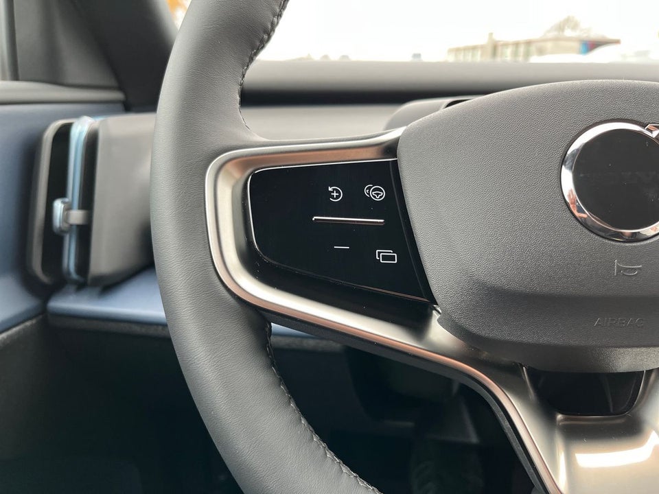 Volvo EX30 Extended Range Core 5d