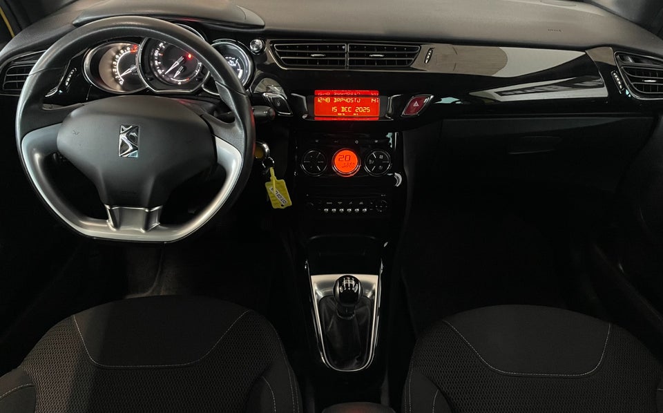 Citroën DS3 1,2 VTi 82 Style Cabrio 2d