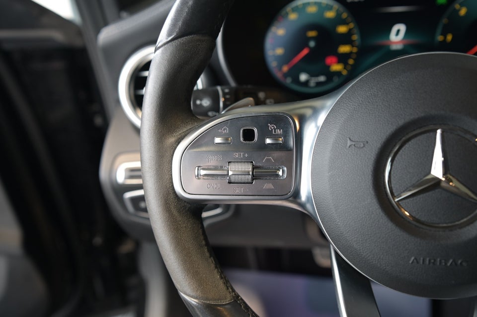 Mercedes C220 d 2,0 AMG Line Night Edition stc. aut. 5d