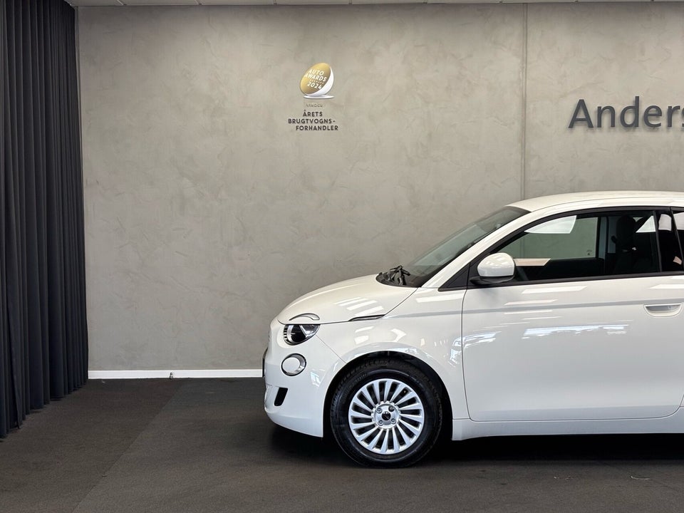 Fiat 500e 24 Icon 3d