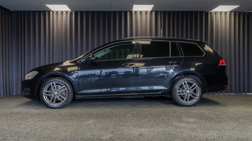 VW Golf VII 1,4 TSi 122 Comfortline Variant BMT 5d