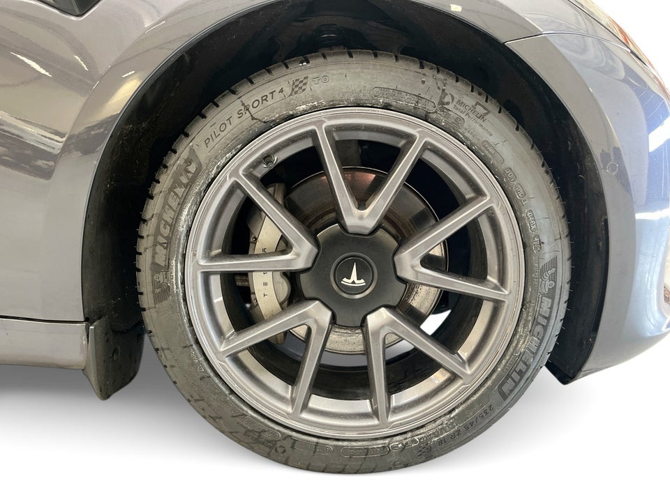 Tesla Model 3 RWD 4d