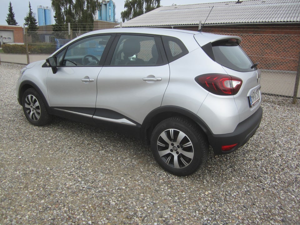 Renault Captur 0,9 TCe 90 Zen 5d