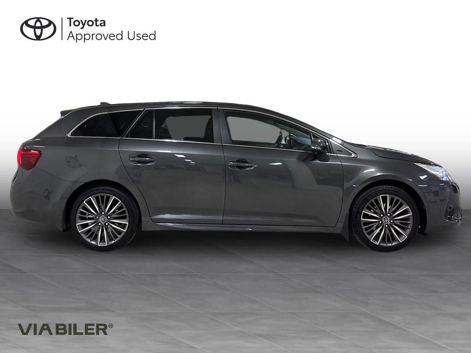 Toyota Avensis 1,8 VVT-i T2 Premium Touring Sports MDS 5d