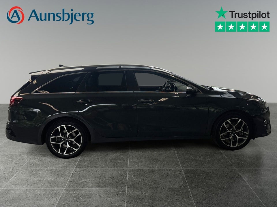 Kia Ceed 1,6 PHEV Upgrade Premium SW DCT 5d