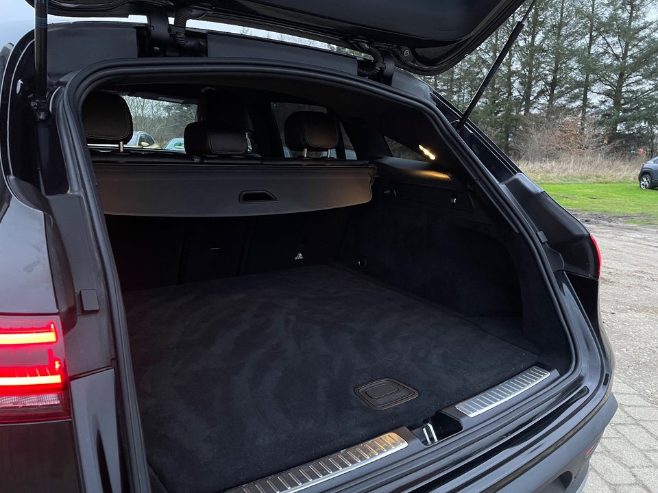 Mercedes EQC400 AMG Line 4Matic 5d