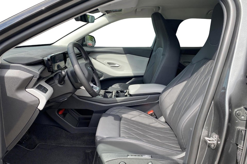 Ford Explorer 77 Premium Extended Range 5d