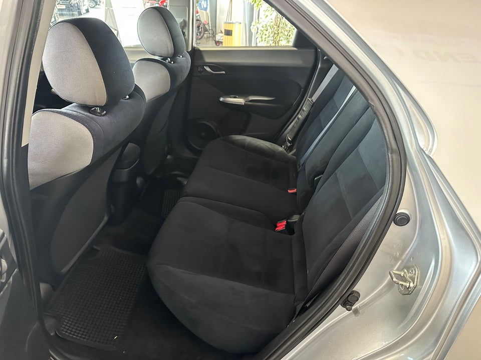 Honda Civic 1,8 Sport 5d