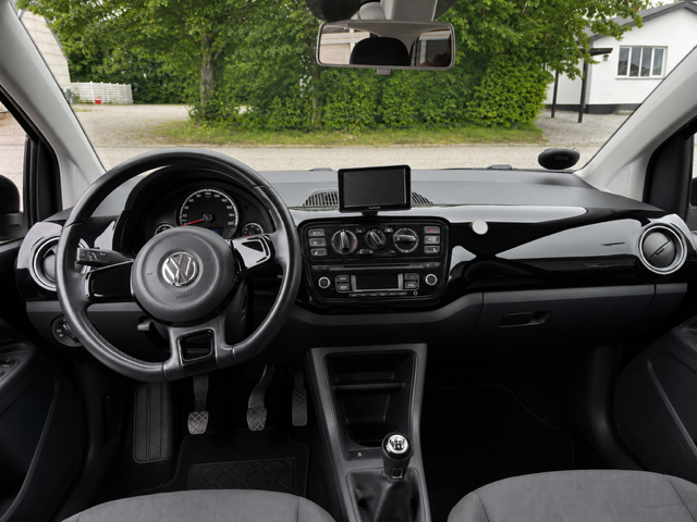VW Up! 1,0 60 Black Up! 5d