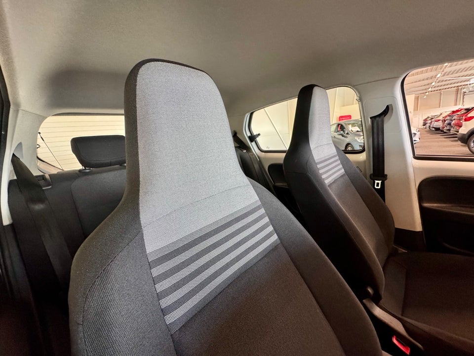 VW Up! 1,0 MPi 60 Move Up! BMT 5d