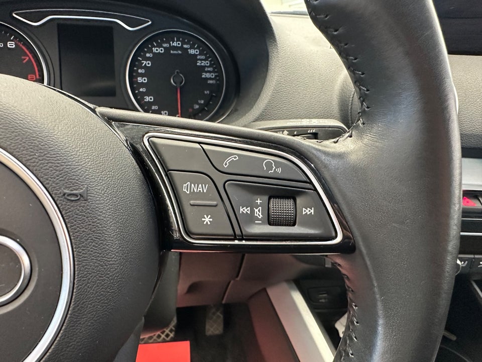 Audi Q2 35 TFSi S-tr. 5d