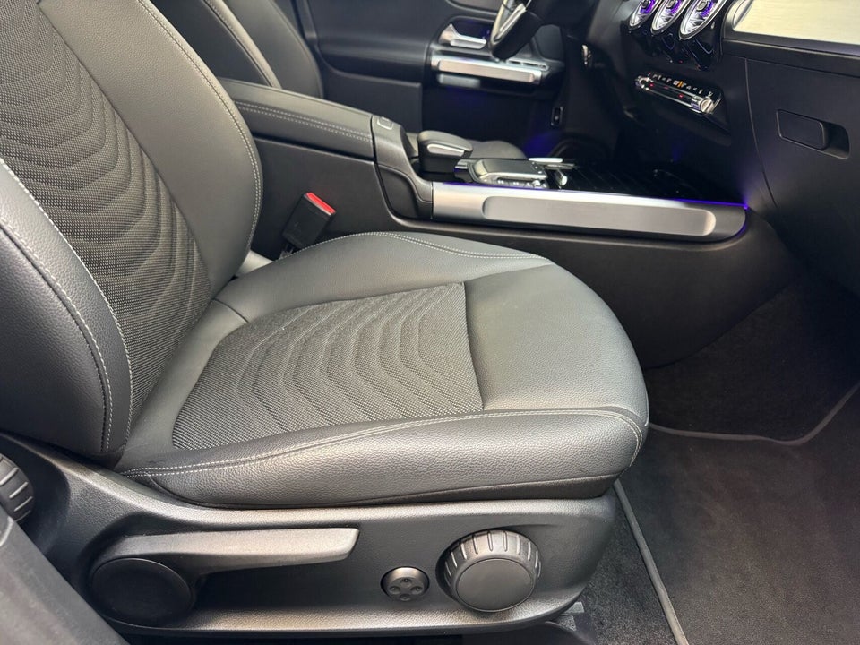 Mercedes EQB250 Progressive 5d