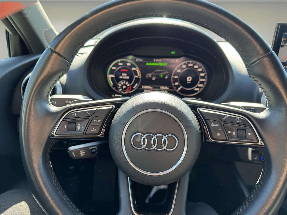 Audi A3 1,4 e-tron Sport Sportback S-tr. 5d