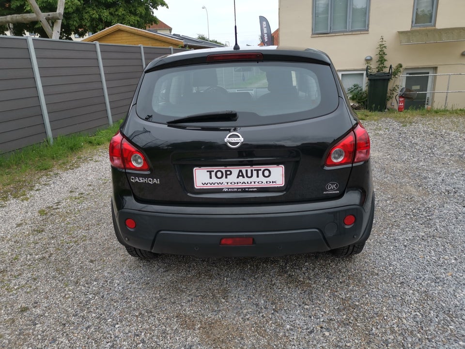 Nissan Qashqai 2,0 Tekna 5d