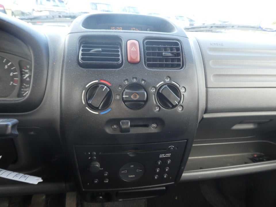 Opel Agila 1,2 16V Comfort 5d