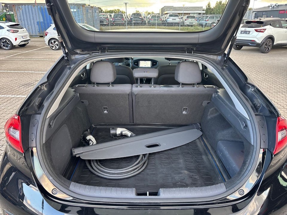 Hyundai Ioniq 1,6 PHEV Premium DCT 5d