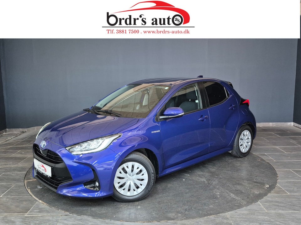 Toyota Yaris 1,5 Hybrid H3 e-CVT 5d