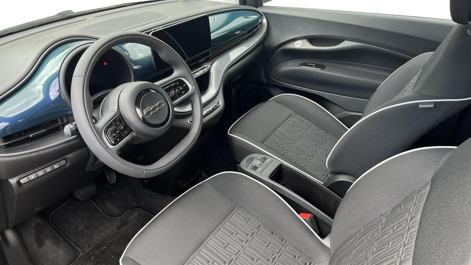Fiat 500e 42 Icon 3d