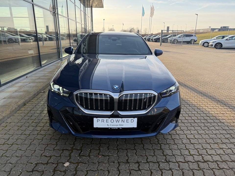 BMW i5 eDrive40 Touring Fully Charged M-Sport 5d