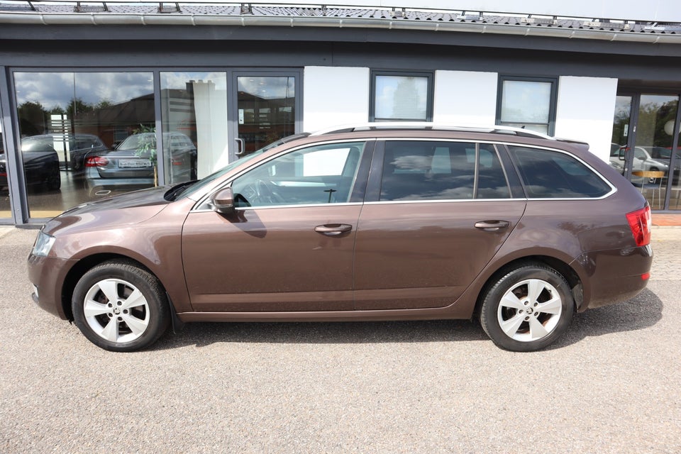 Skoda Octavia 2,0 TDi 150 Style DSG 5d