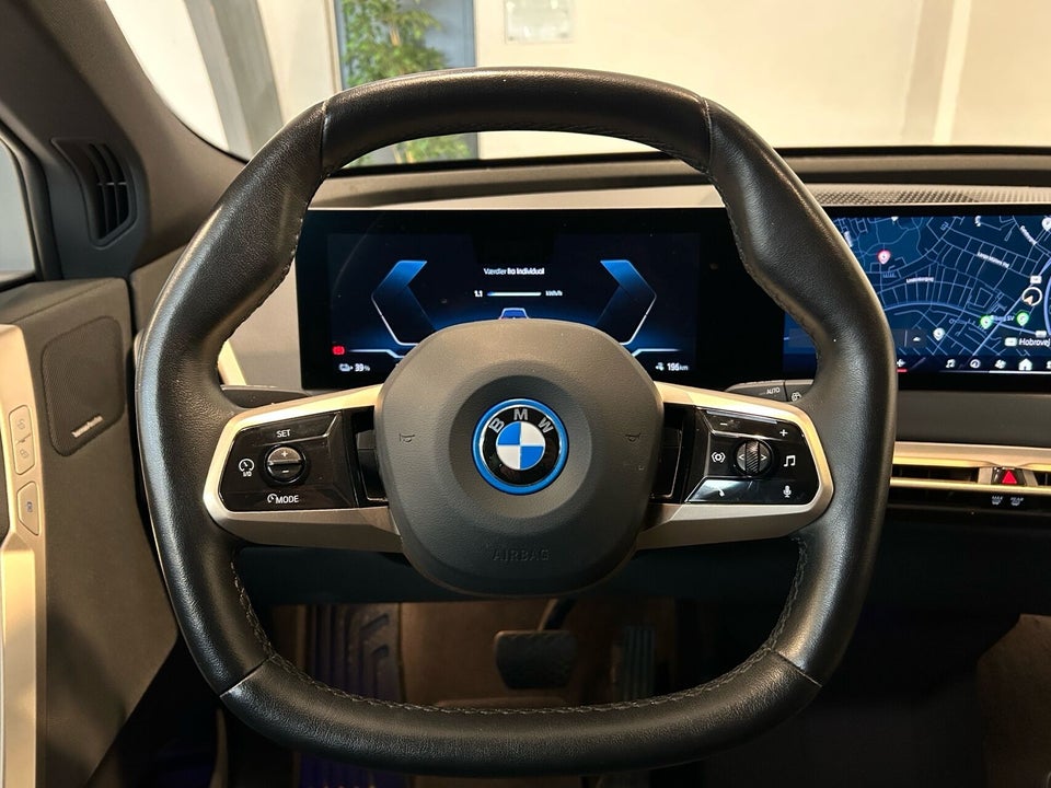 BMW iX xDrive50 Supercharged 5d