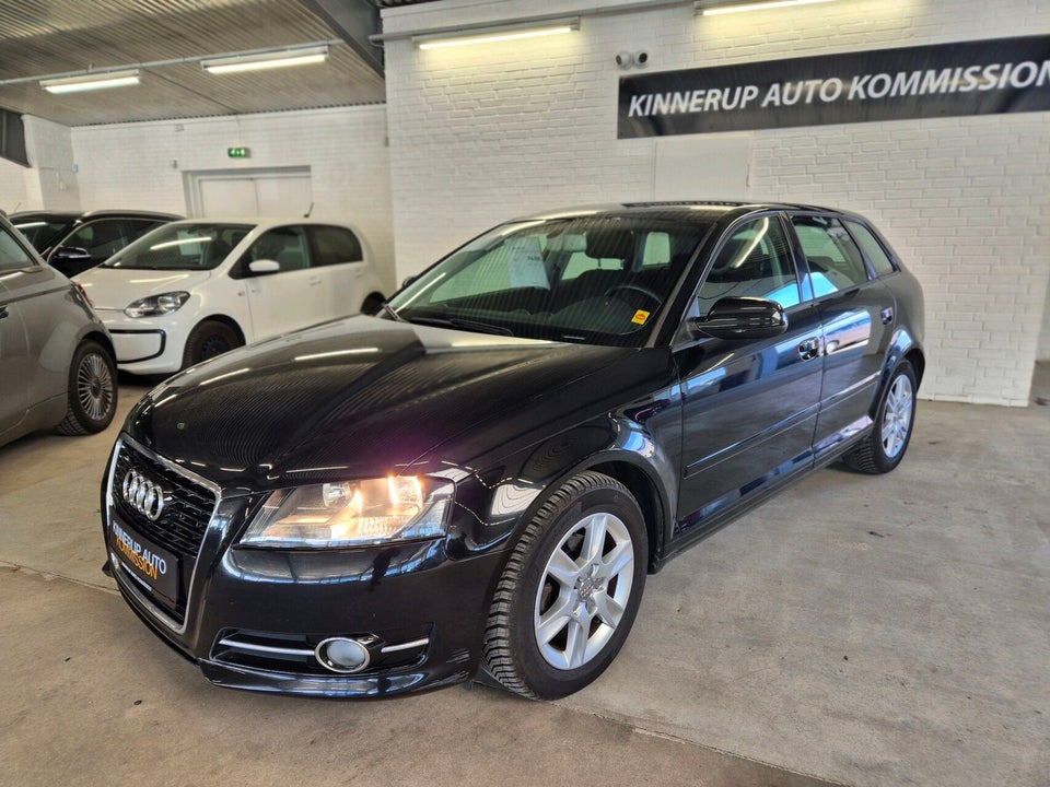 Audi A3 1,6 TDi Attraction S-tr. 3d