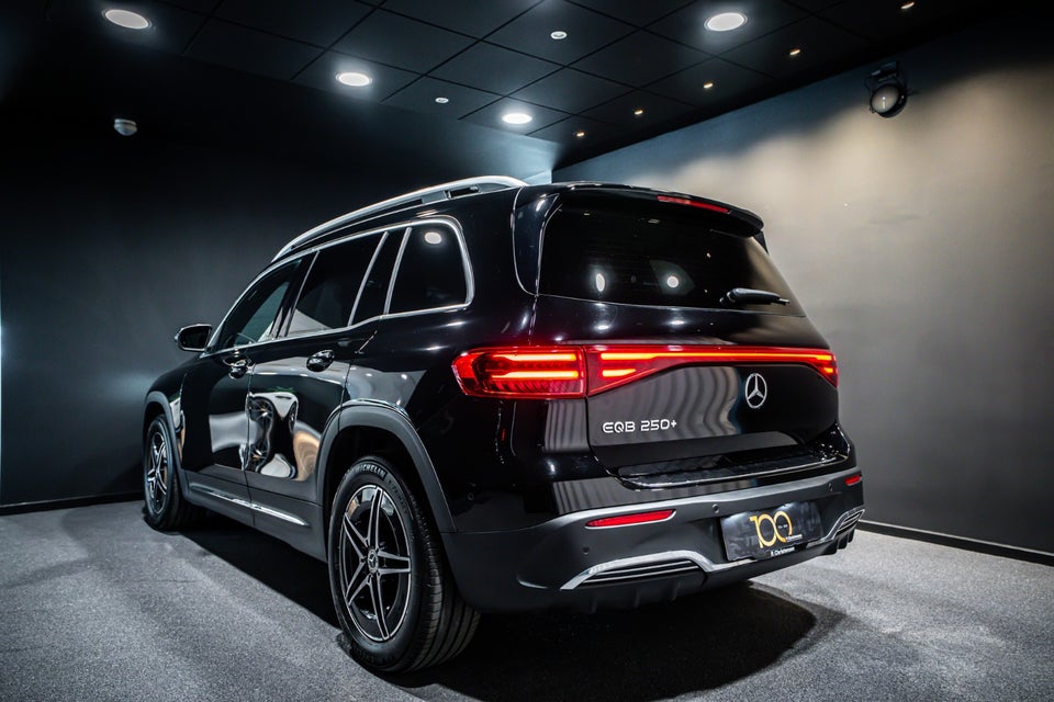 Mercedes EQB250+ AMG Advance 5d