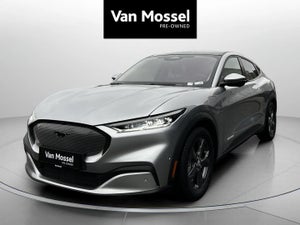 Ford Mustang Mach-E, modelår 2021, 106,000 km