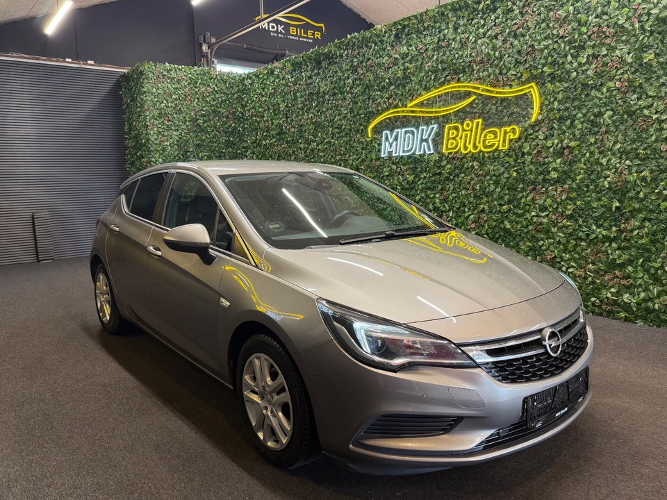 Opel Astra 1,6 CDTi 110 Enjoy 5d