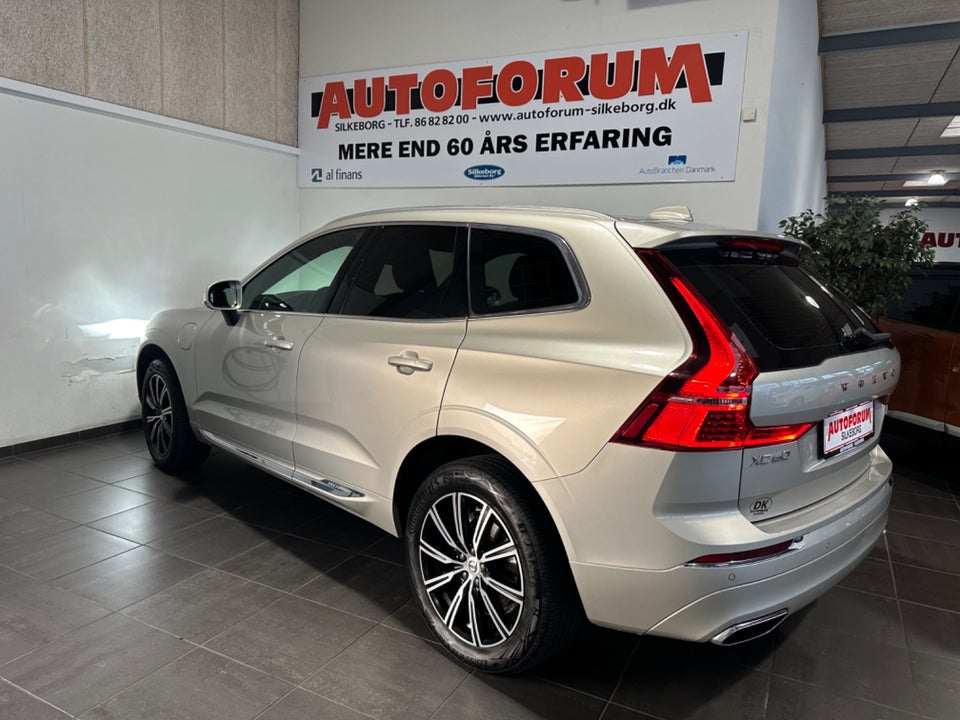 Volvo XC60 2,0 T8 ReCharge Inscription aut. AWD 5d