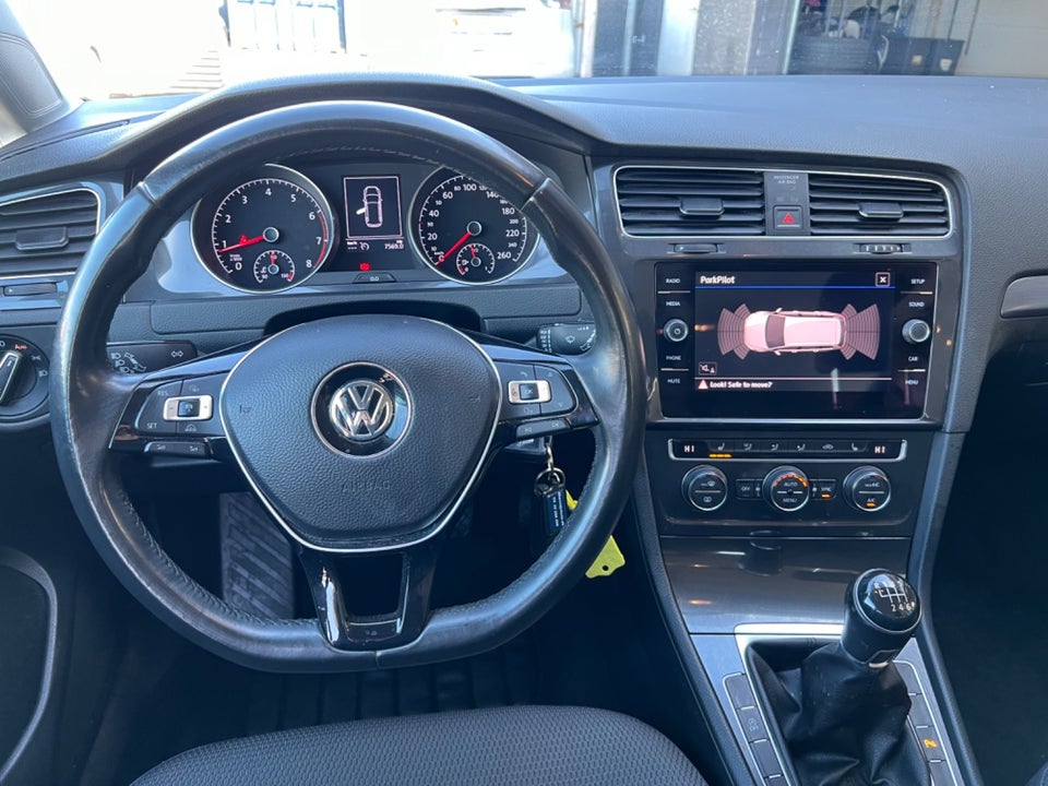 VW Golf VII 1,4 TSi 125 Comfortline Variant 5d