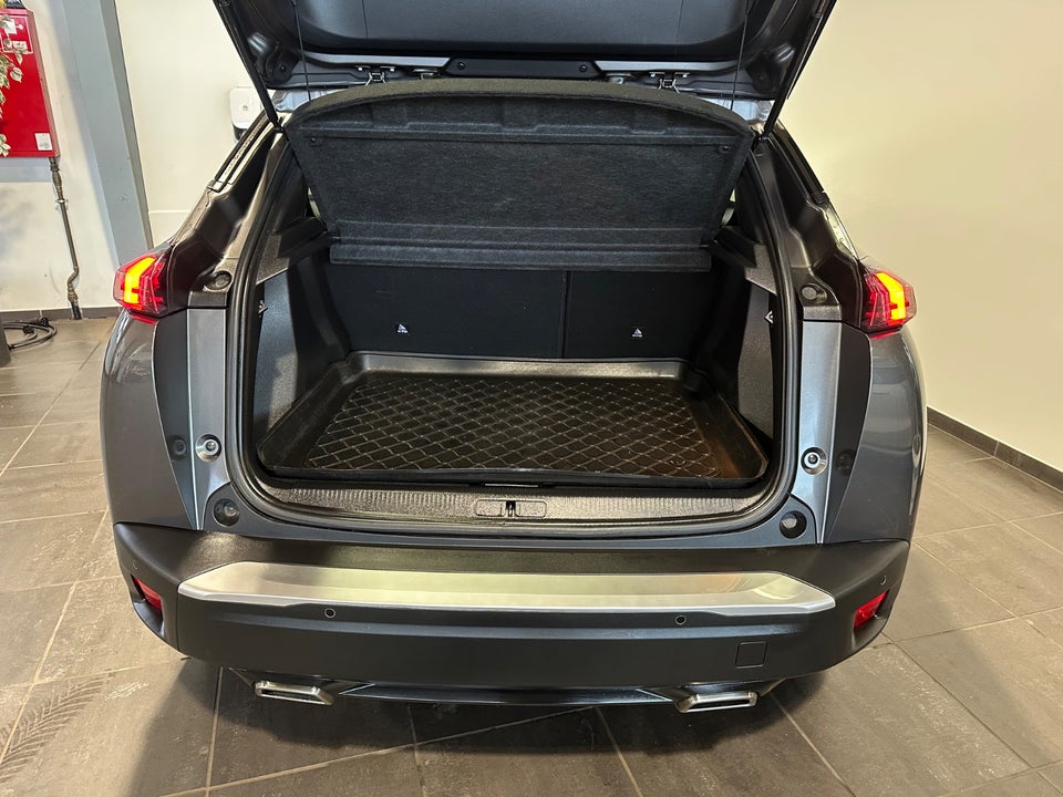 Peugeot 2008 1,2 PureTech 130 Allure Pack 5d