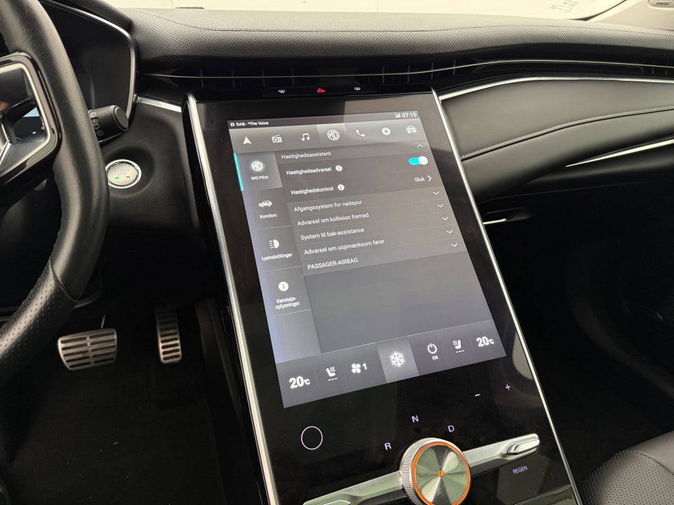 MG Marvel R Performance 5d