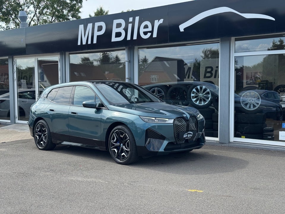 BMW iX xDrive40 Sport 5d