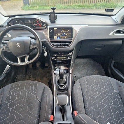 Peugeot 2008 1,2 VTi 82 Access 5d