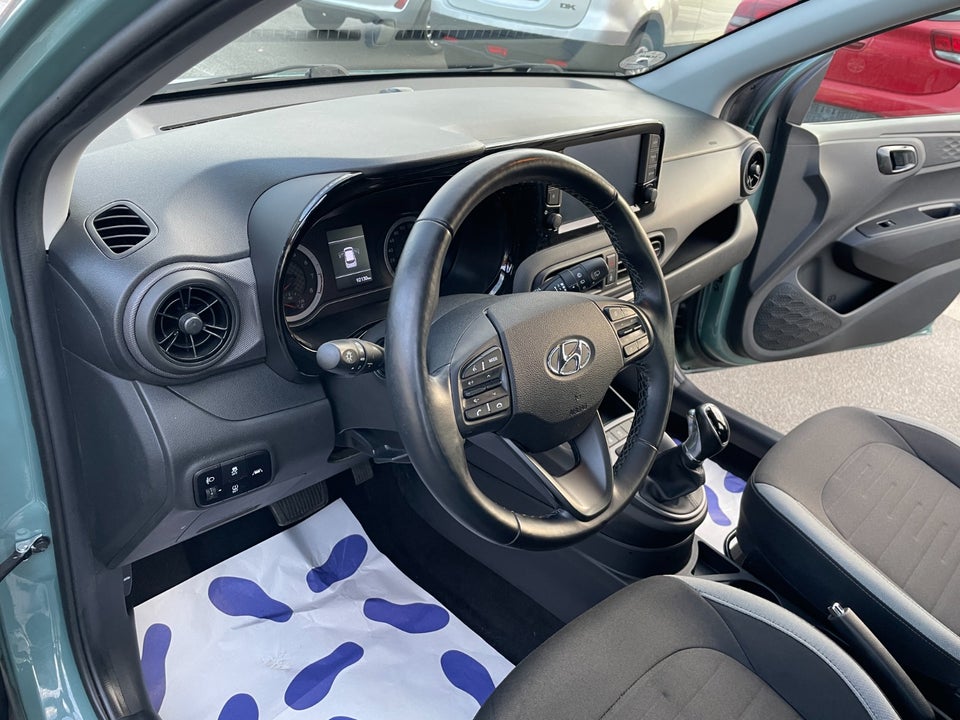 Hyundai i10 1,0 MPi Advanced AMT 5d