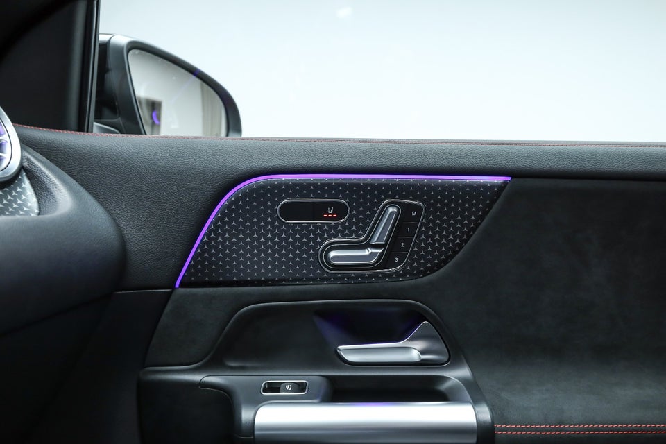 Mercedes EQA350 AMG Line Premium 4Matic 5d