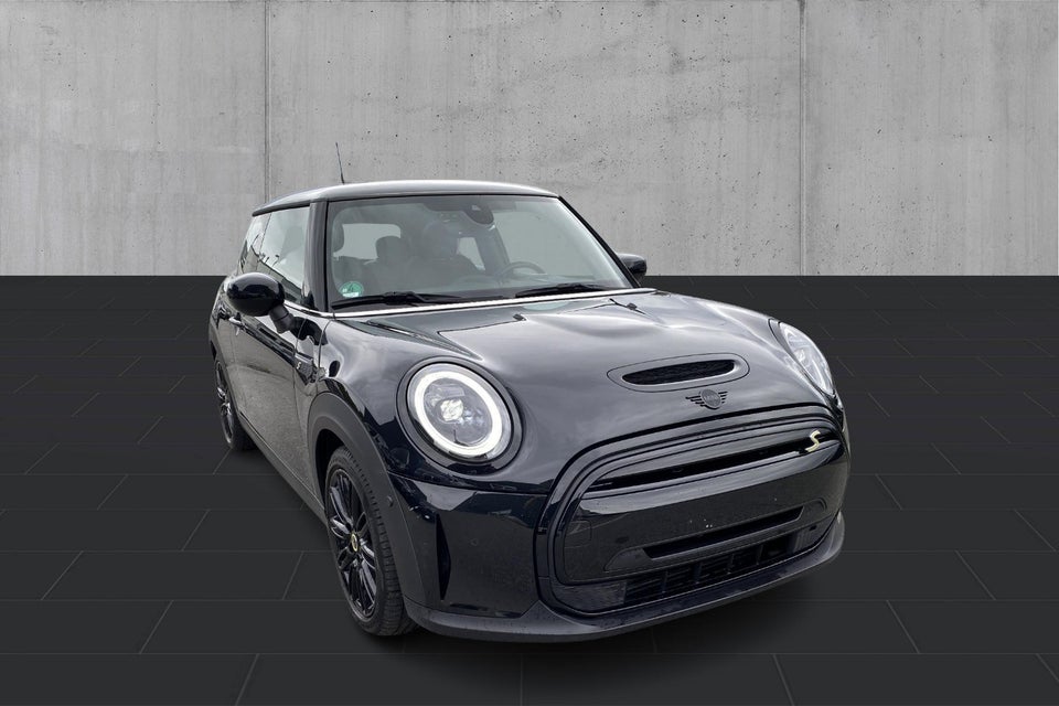 MINI Cooper SE Classic 3d