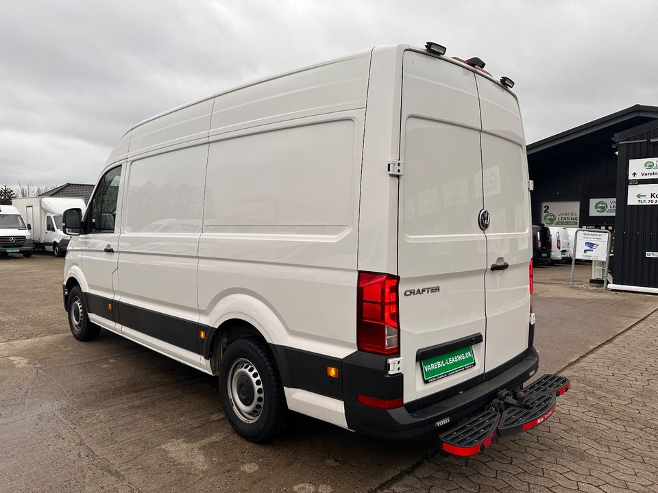 VW Crafter 35 2,0 TDi 177 Kassevogn L3H2 aut.